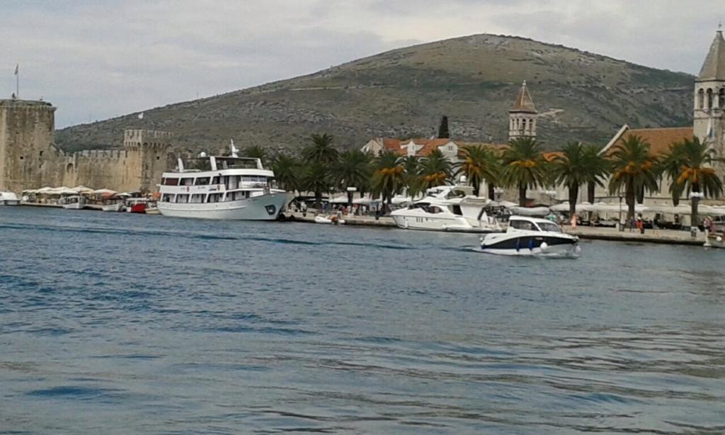 Villa Lavendel Trogir Phòng bức ảnh
